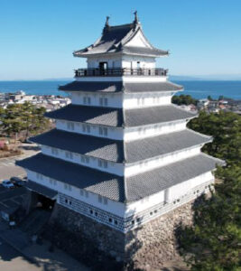 長崎県“島原城”改修工事に 「新いぶしコート」が採用されました。