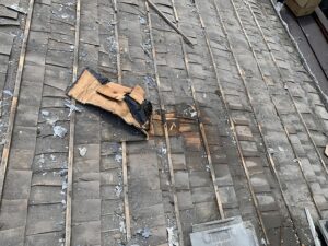屋根雨漏り補修工事とは